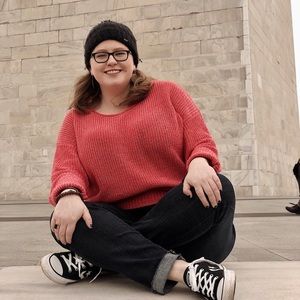 Meet your Posher, Lydia